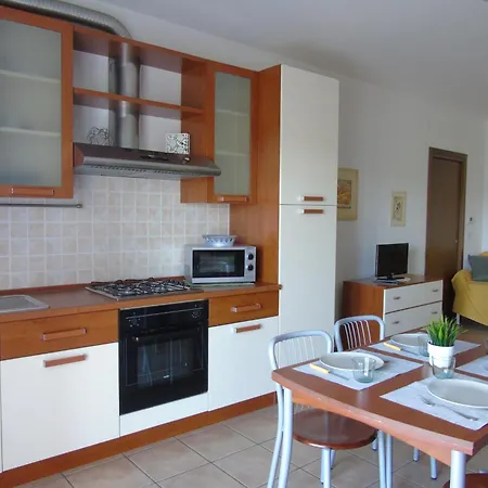 Homiday - Appartamenti Tamerici Pineto Exterior foto
