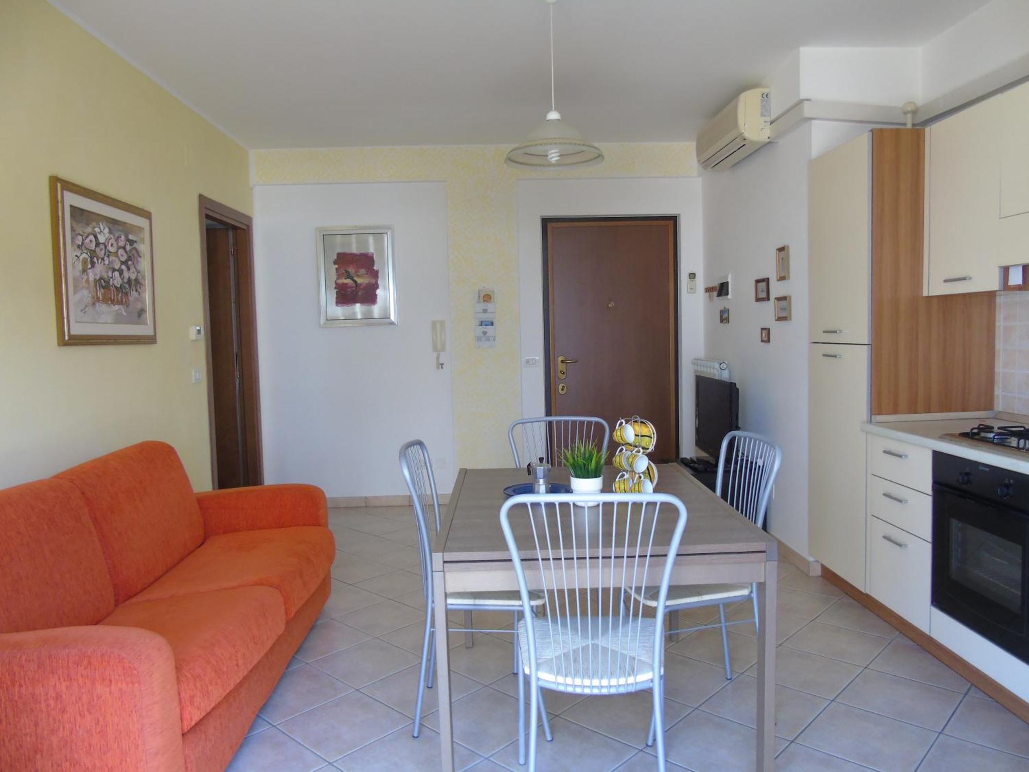 Homiday - Tamerici Apartment Pineto